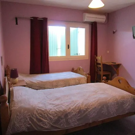 Lou Quinsou 3* Saint-Jean-de-Maruéjols-et-Avéjan