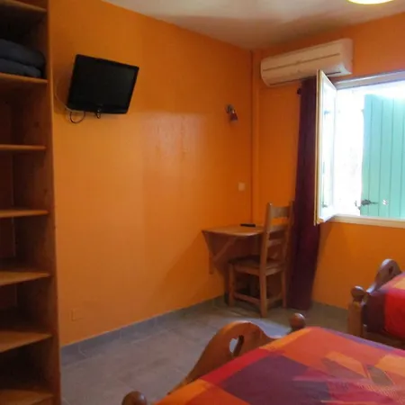 Affittacamere Lou Quinsou 3*