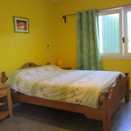 Lou Quinsou 3* Saint-Jean-de-Maruéjols-et-Avéjan